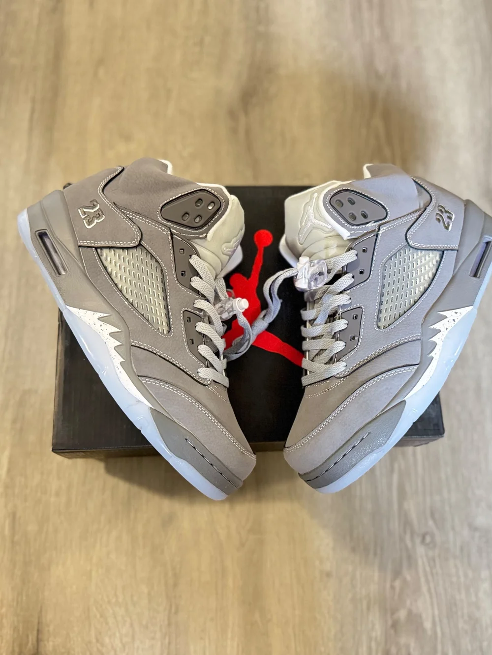 Jordan 5 Retro Grey